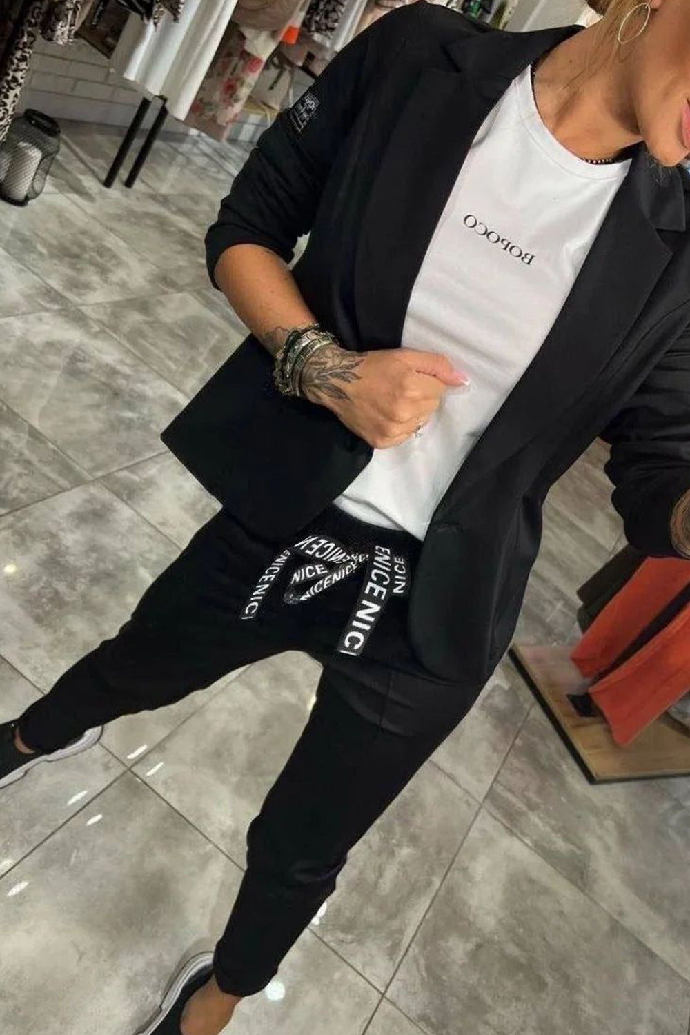 Julia's -Blazer With Pants