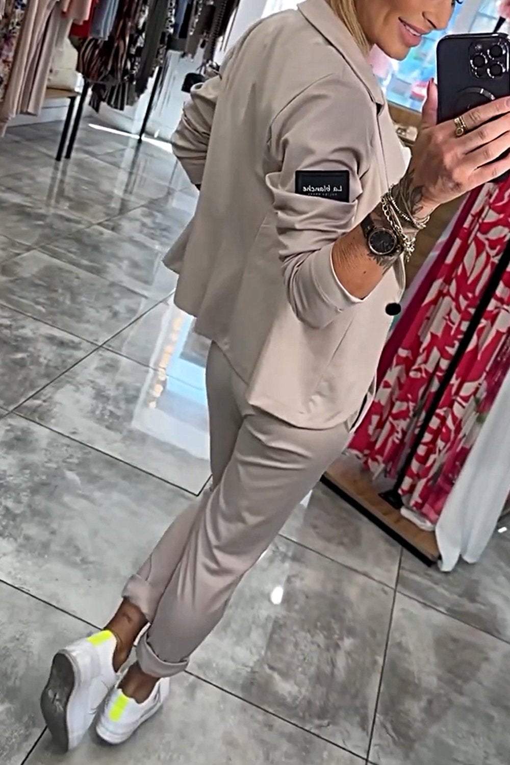 Julia's -Blazer With Pants